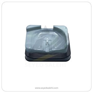 ظرف روی موتور سفید